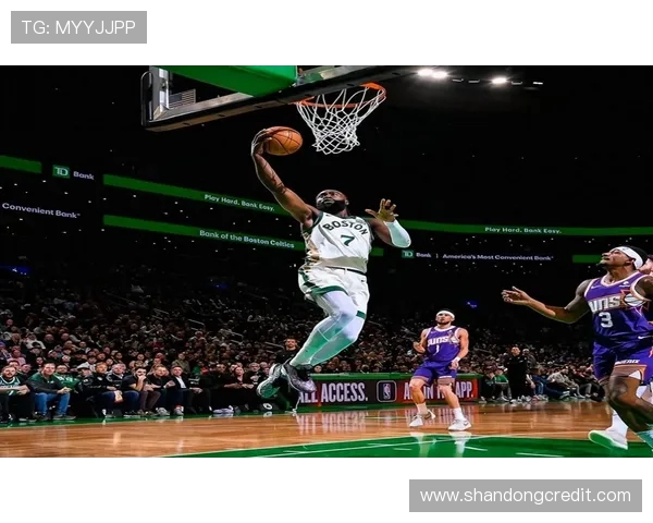 凯尔特人对阵拉齐奥的精彩对决期待引发球迷热情共鸣